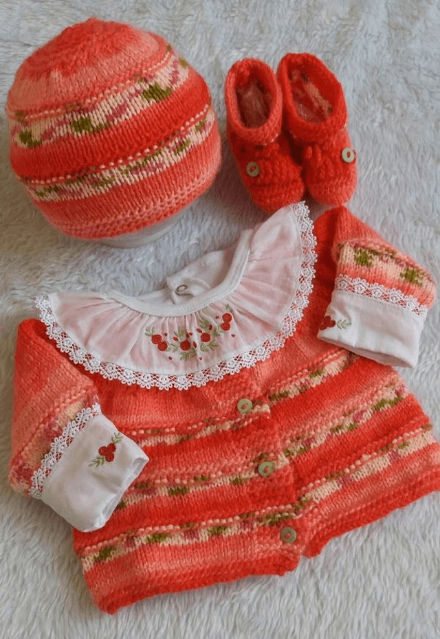 Casaquinho Romã ( kit com 4 peças) 